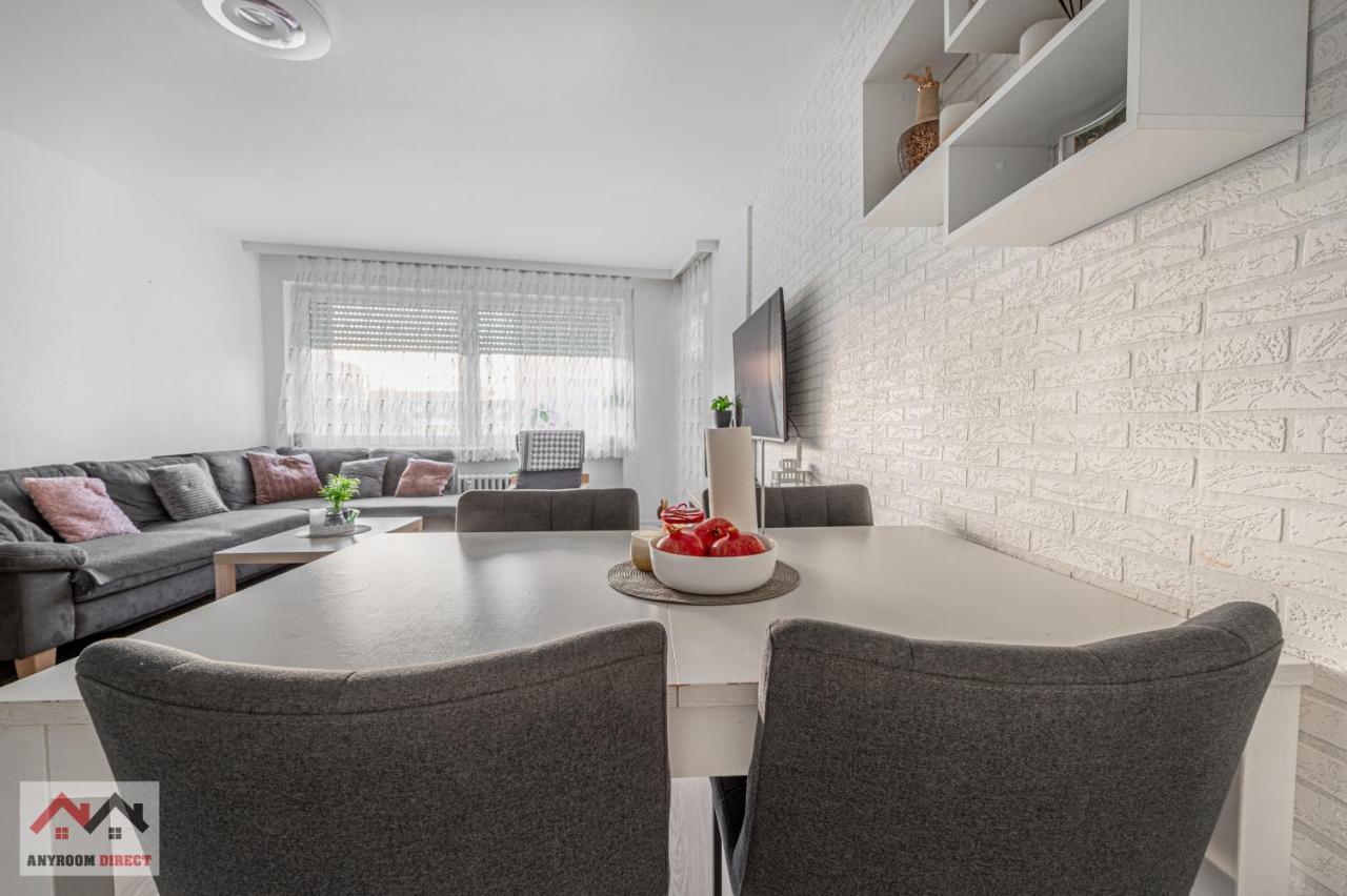 Anyroomdirect Private Apartments Near Hannover Exhibition Room Agency Kültér fotó