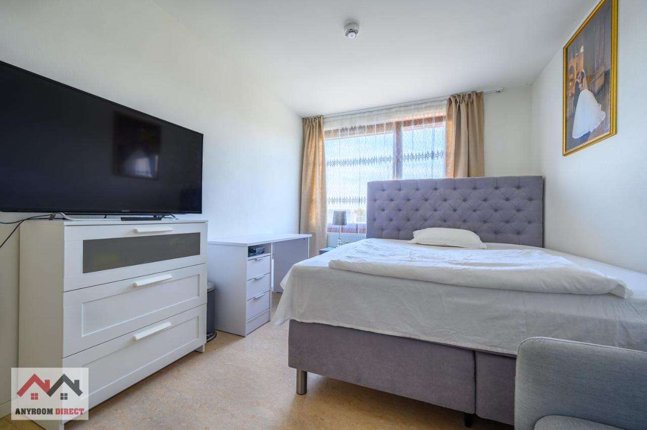 Anyroomdirect Private Apartments Near Hannover Exhibition Room Agency Kültér fotó