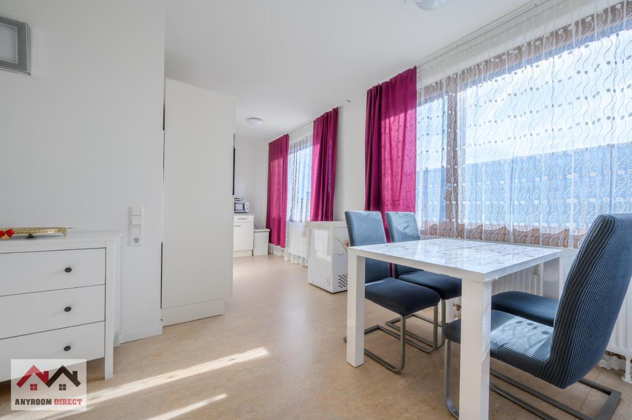 Anyroomdirect Private Apartments Near Hannover Exhibition Room Agency Kültér fotó